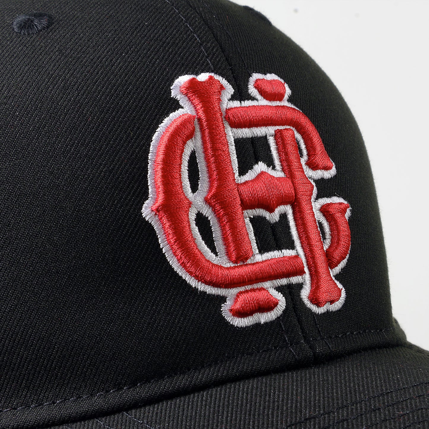 Ch Grld Cap - Negro Bd Rojo