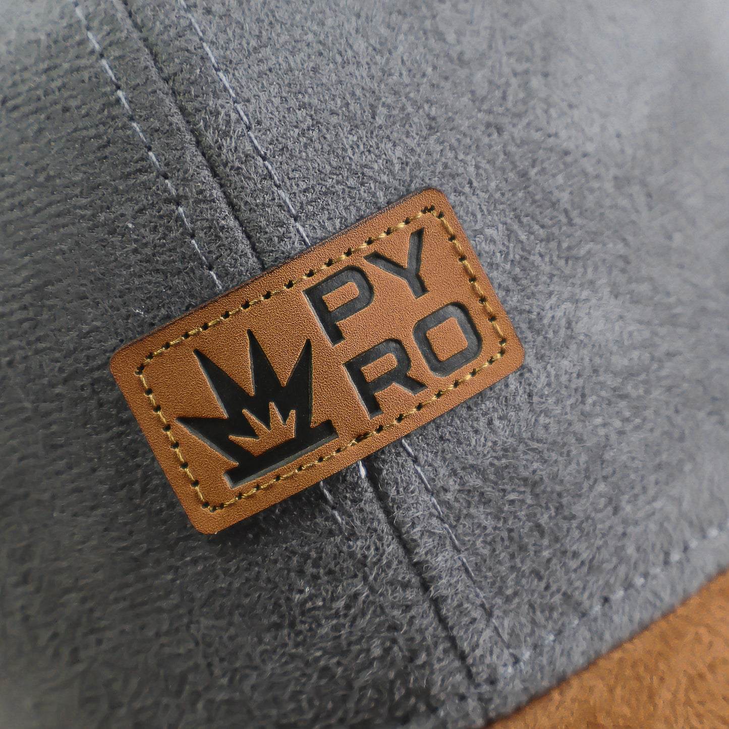Classic Suede Pyro Cap - Gris Vis Marrón