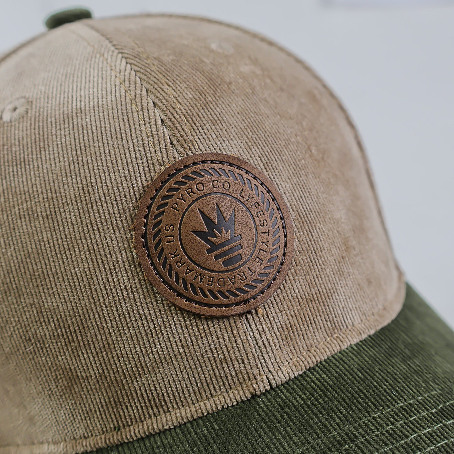 Pyro Co Lifestyle Cord Cap - Marrón Vis Verde