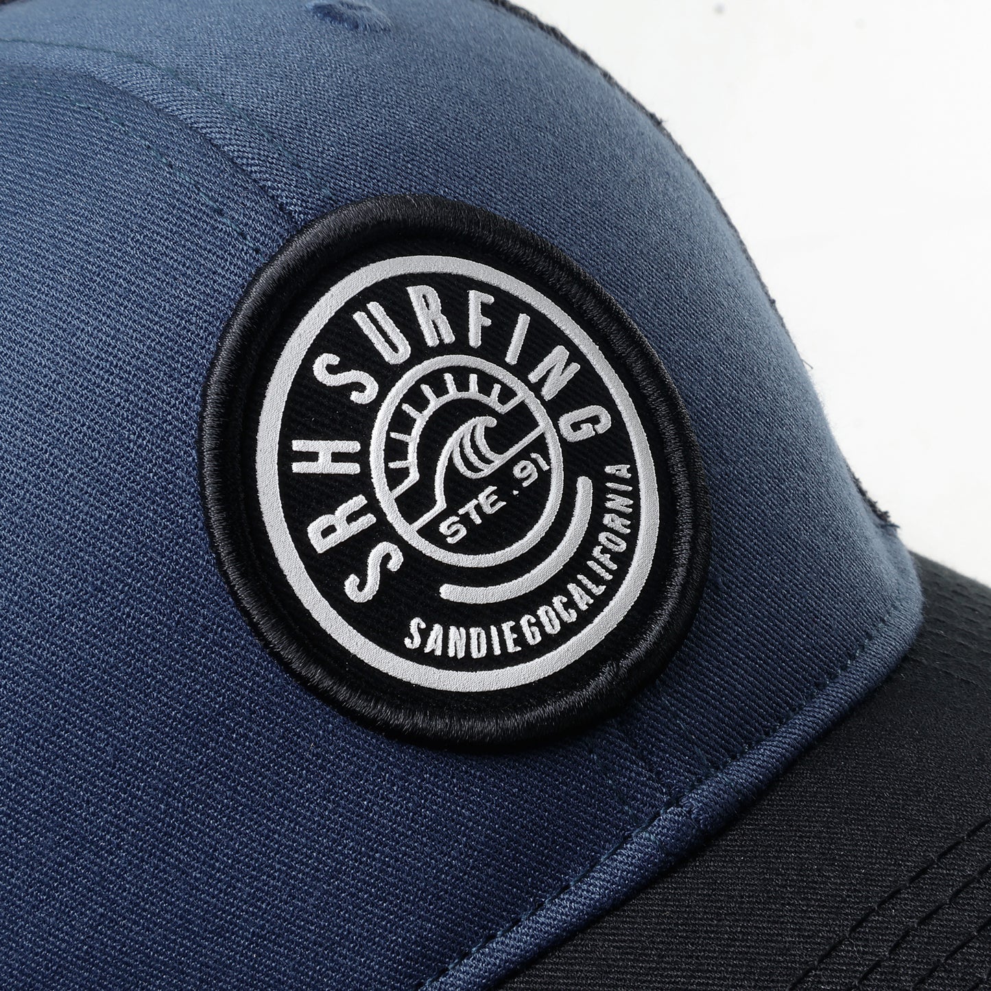 Srh Surfing Wave Trucker Cap - Acero M/ Negro