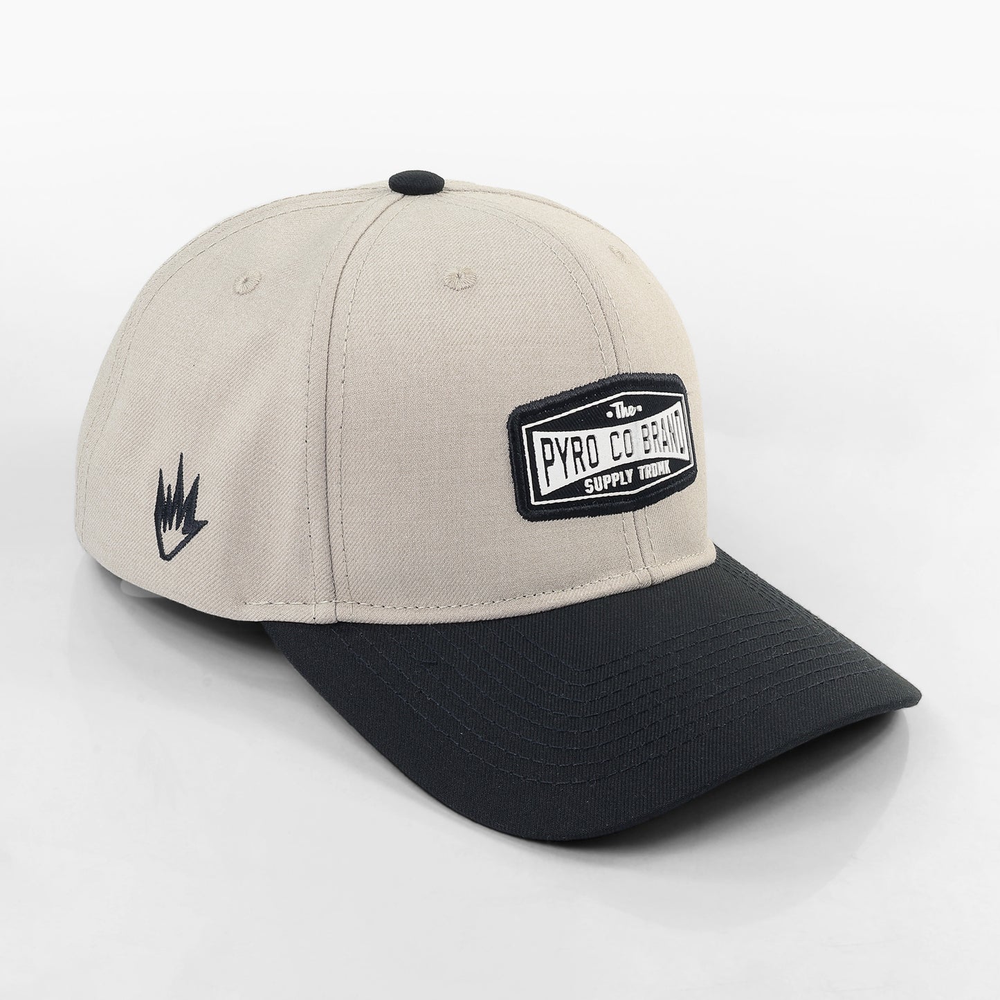 The Pyro Co Brand Patch Trucker Cap - Beige Vis Negro